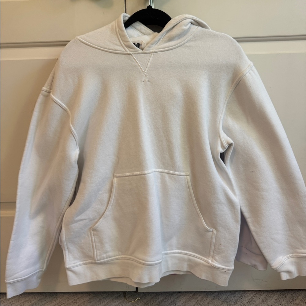White Hoodie with Front Pocket